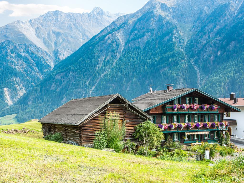 솔덴 Altes Holzhaus 아파트 외부 사진