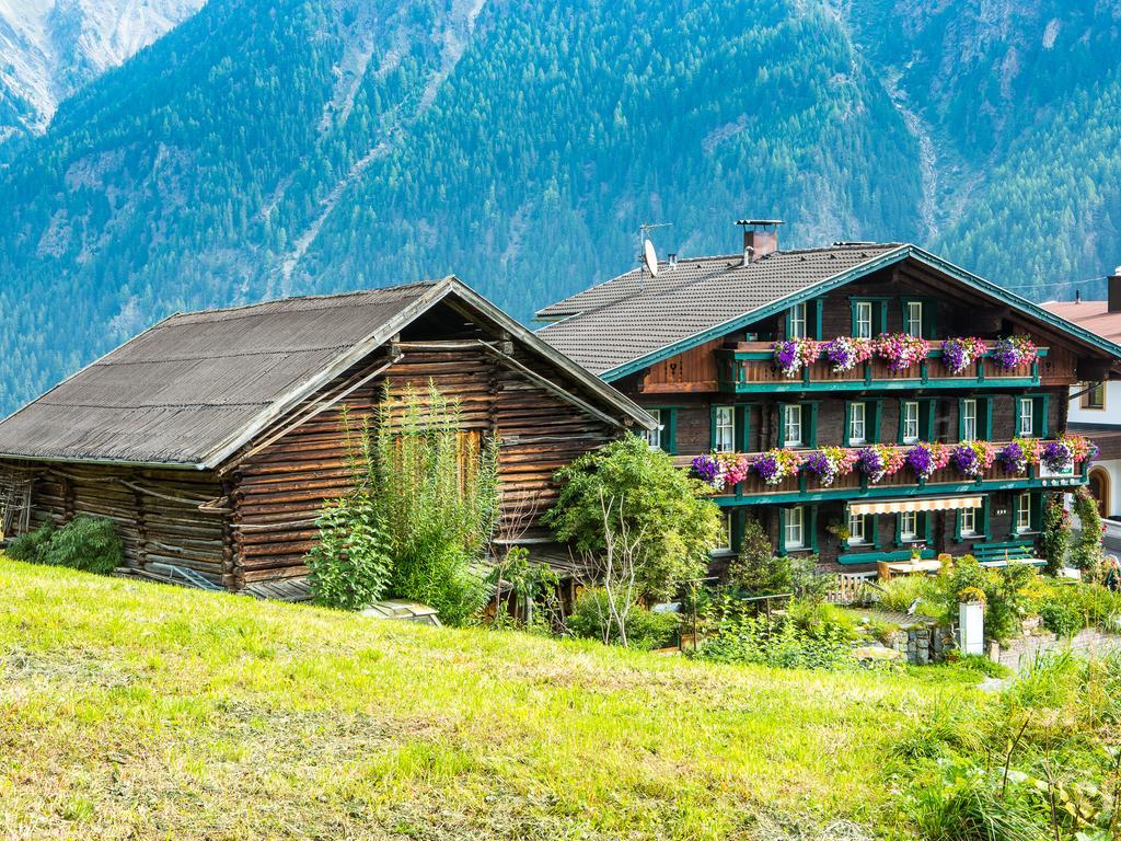 솔덴 Altes Holzhaus 아파트 외부 사진